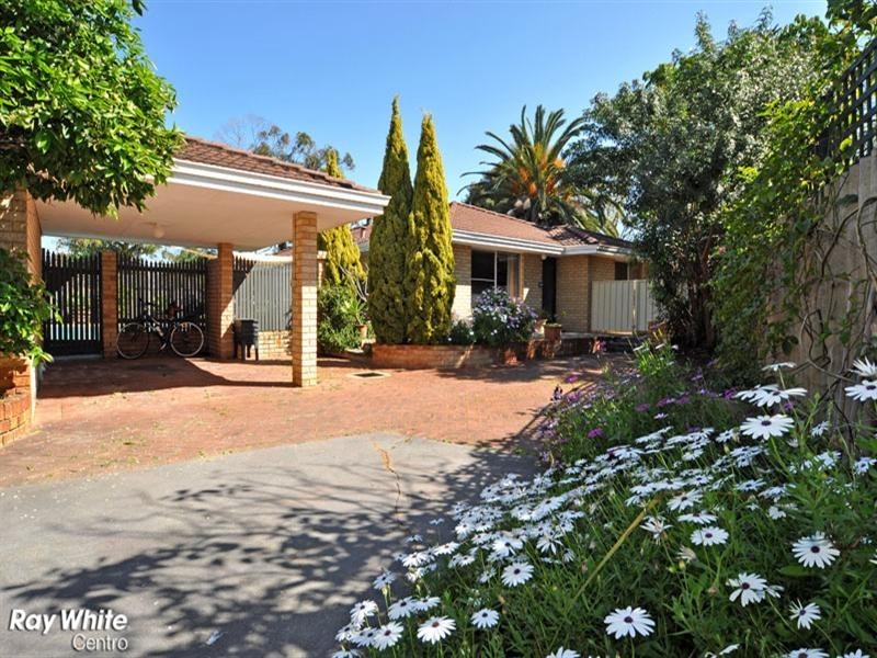 12 Lukin Way, Bassendean WA 6054