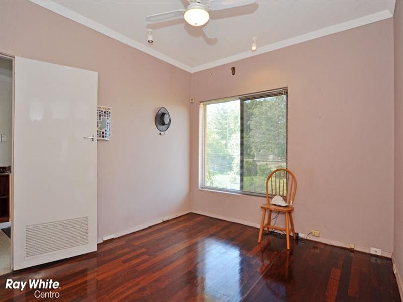 19 Kalinda Drive, City Beach WA 6015