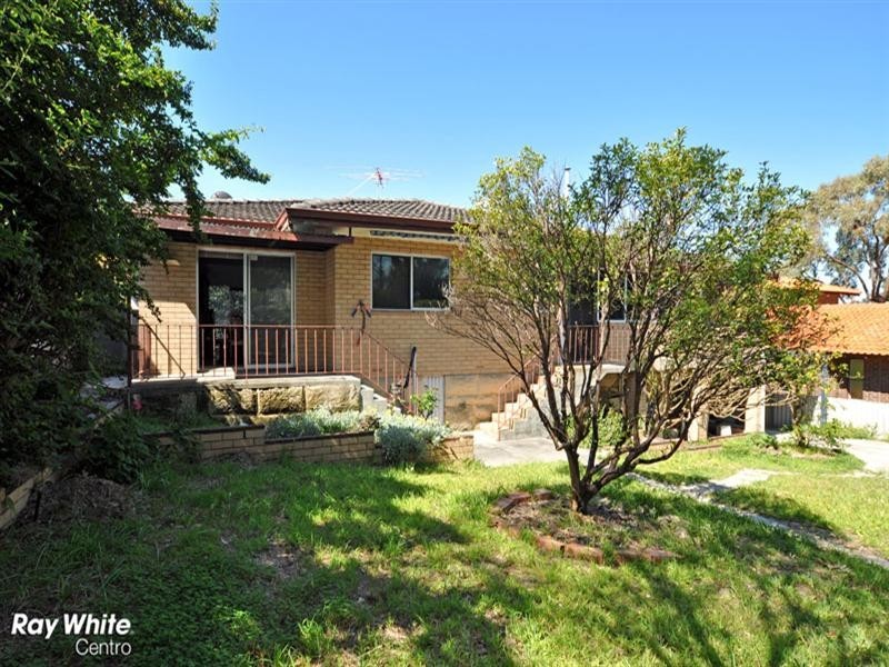 19 Kalinda Drive, City Beach WA 6015