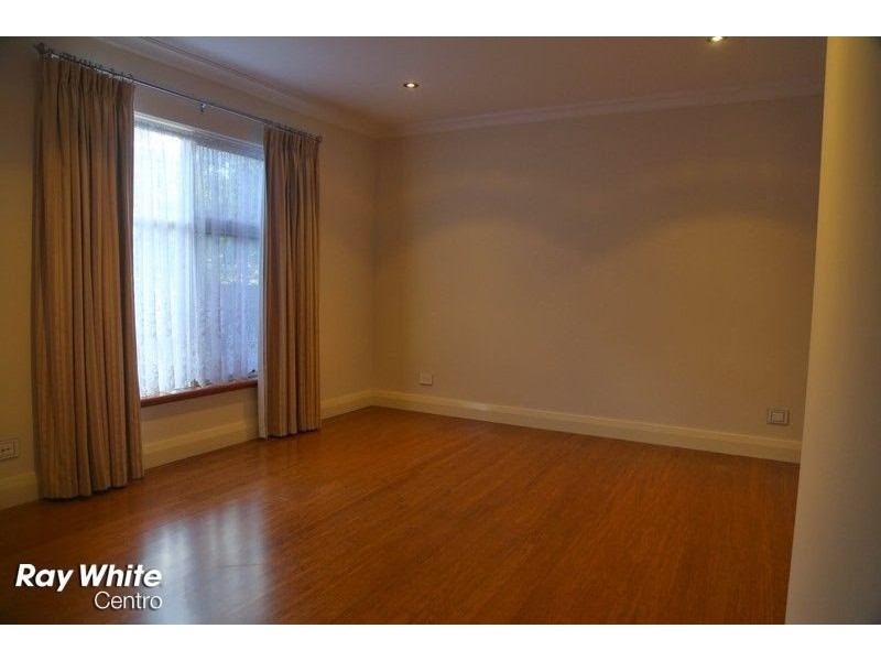 8 McCarthy Street, Perth WA 6000