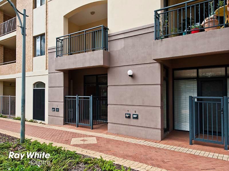 1/1 Plaistow Street, Joondalup WA 6027