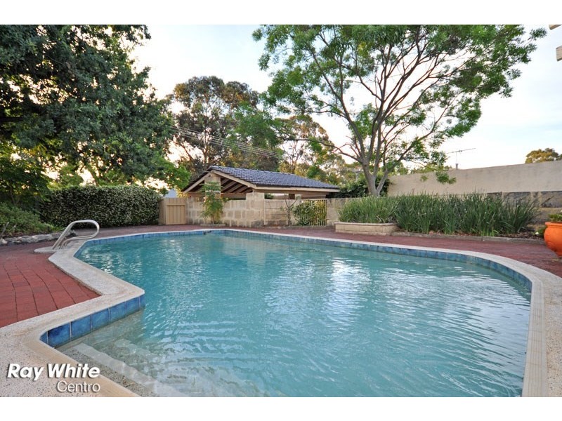 10 Kintyre Crescent, Floreat WA 6014