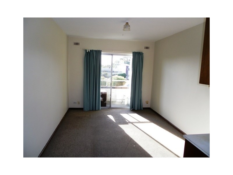 6/10 Rutland Avenue, Lathlain WA 6100