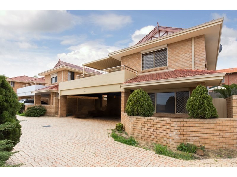 2/15 Kinsella Street, Joondanna WA 6060