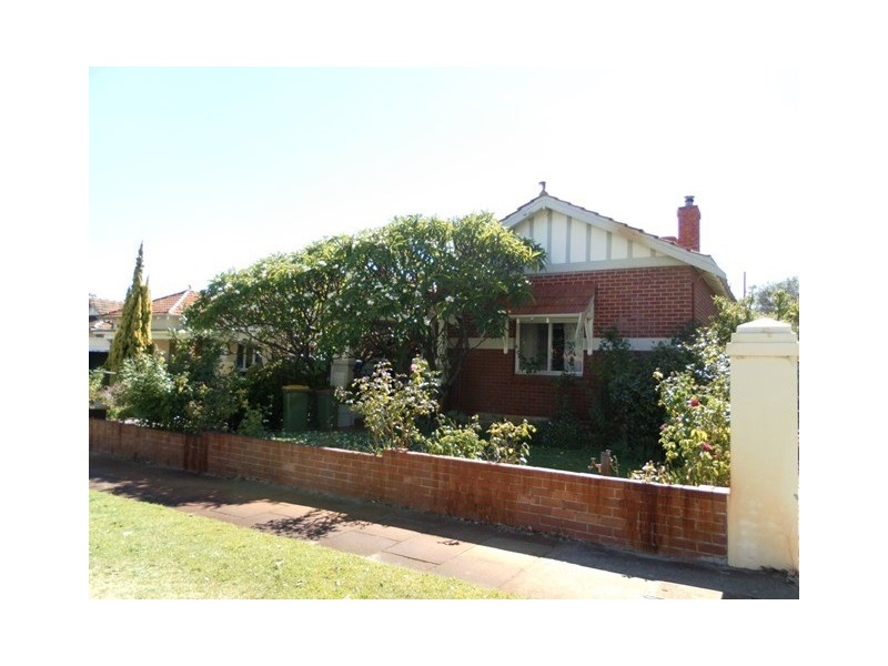 21 McKenzie Street, Wembley WA 6014