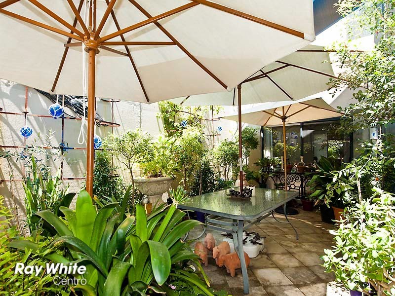 34 Juniper Bank Way, Subiaco WA 6008