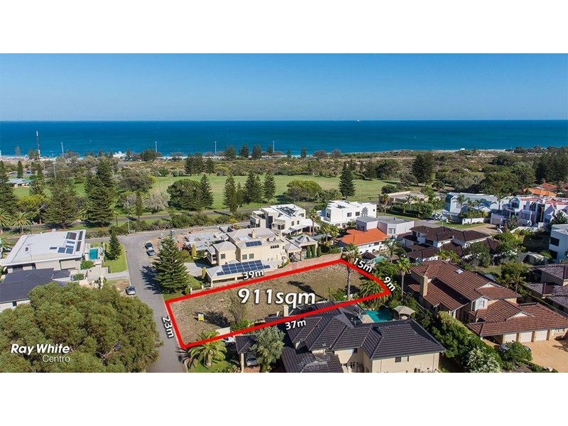 4 Taworri Way, City Beach WA 6015
