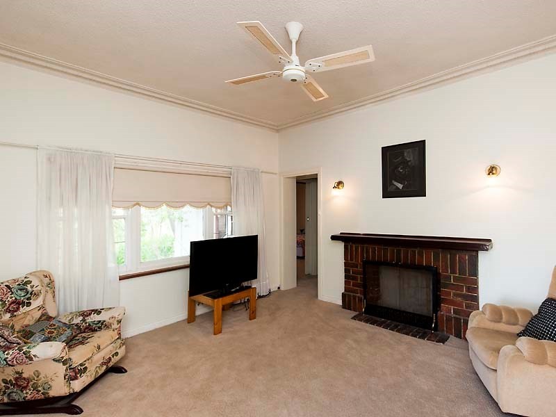 100 Herdsman Parade, Wembley WA 6014