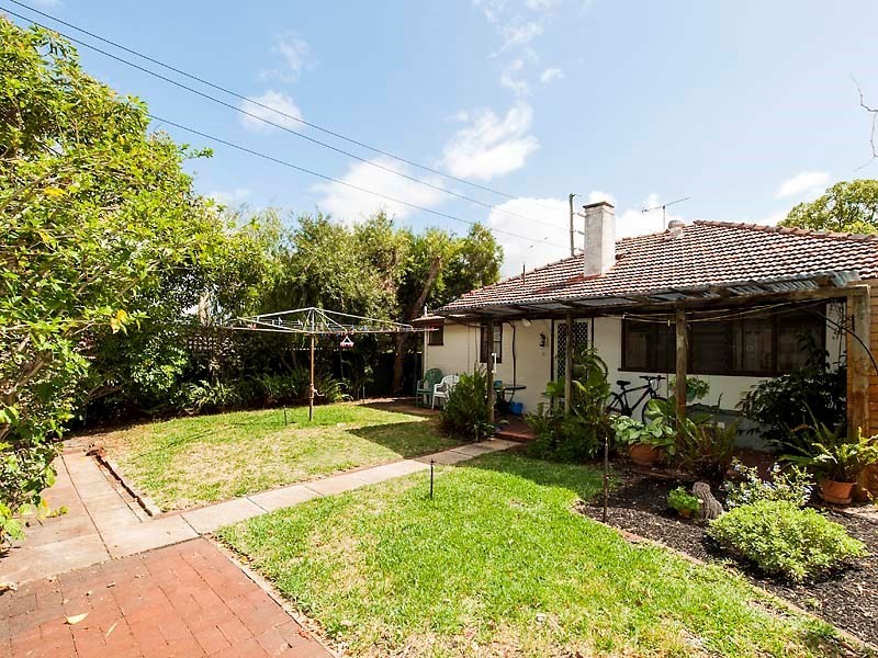 100 Herdsman Parade, Wembley WA 6014