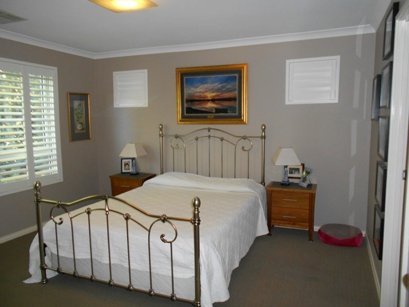 11 Darbyshire Drive, Subiaco WA 6008