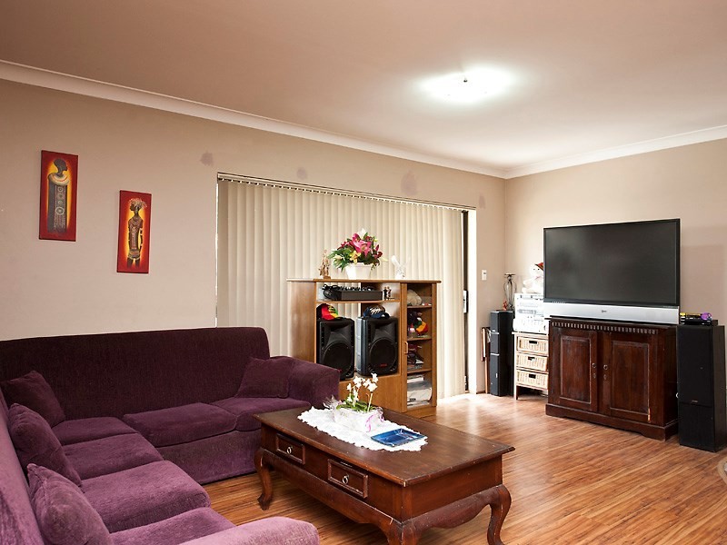 50/42 Pollard Street, Glendalough WA 6016