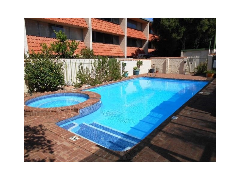 10/12 Onslow Road, Shenton Park WA 6008