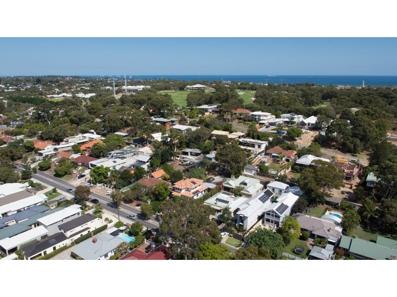 141 Rochdale Road, Mount Claremont WA 6010