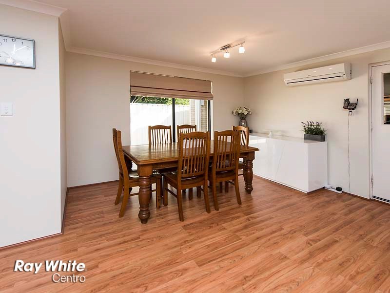 12 Papillon Road, Success WA 6164