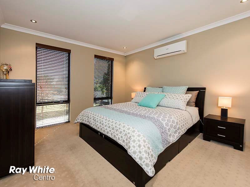 12 Papillon Road, Success WA 6164