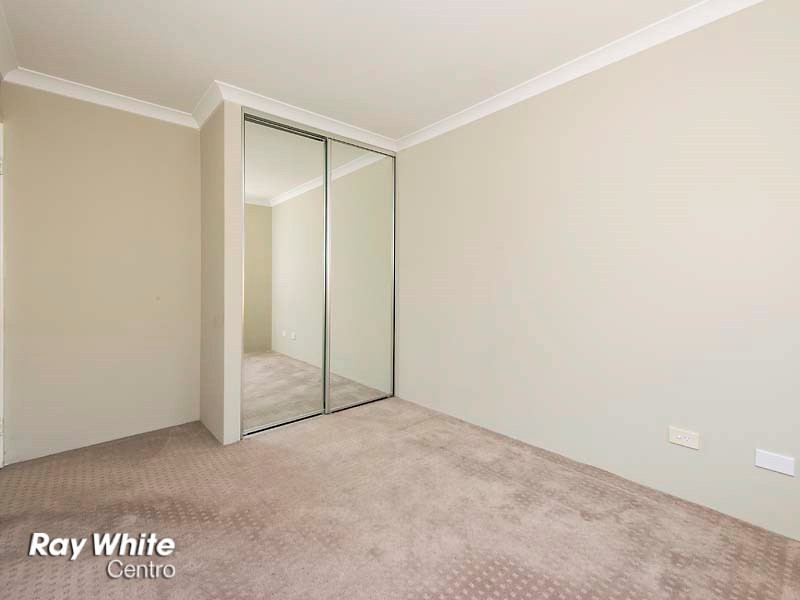 12 Papillon Road, Success WA 6164