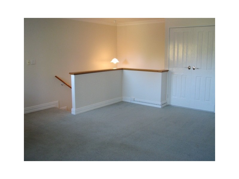 2/25 Barnfield Road, Claremont WA 6010