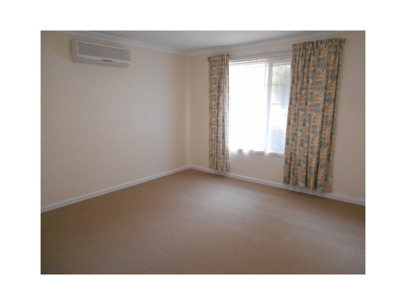 3/15 Holder Street, St James WA 6102