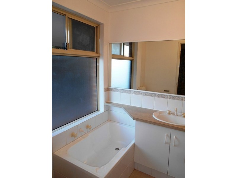 3/15 Holder Street, St James WA 6102