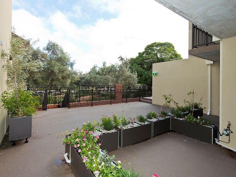 12/627 Hay Street, Jolimont WA 6014