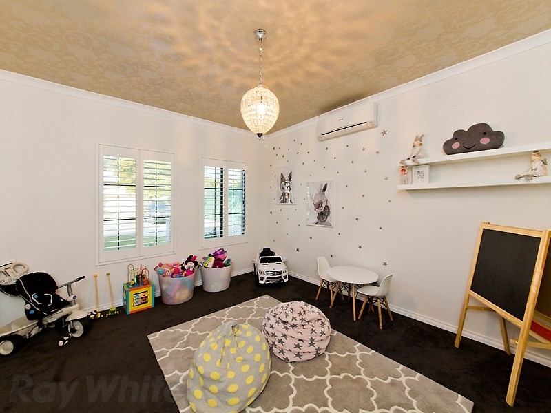 6 Casa Place, Inglewood WA 6052