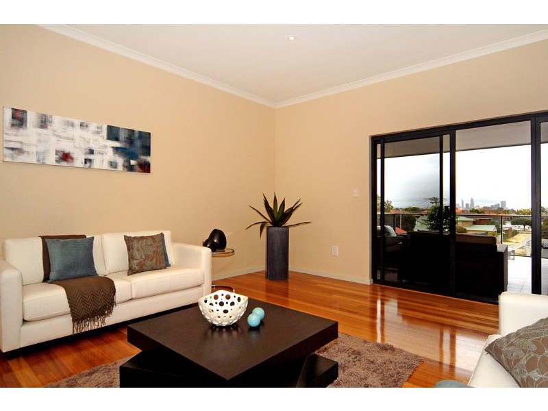 21c Tuart Street, Yokine WA 6060