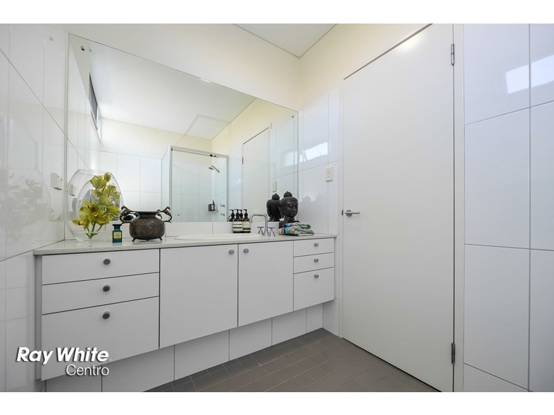 32 Mere View Way, Subiaco WA 6008