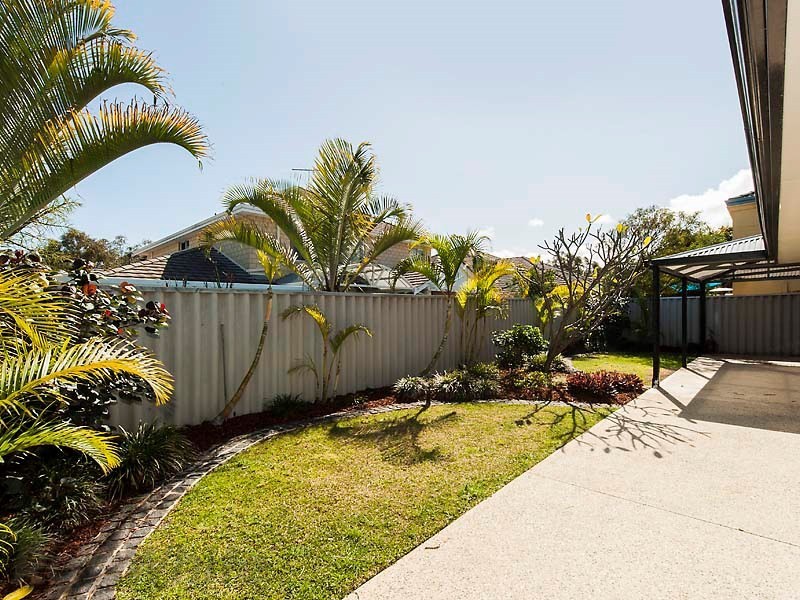 11 Honeyeater Circle, Wembley WA 6014