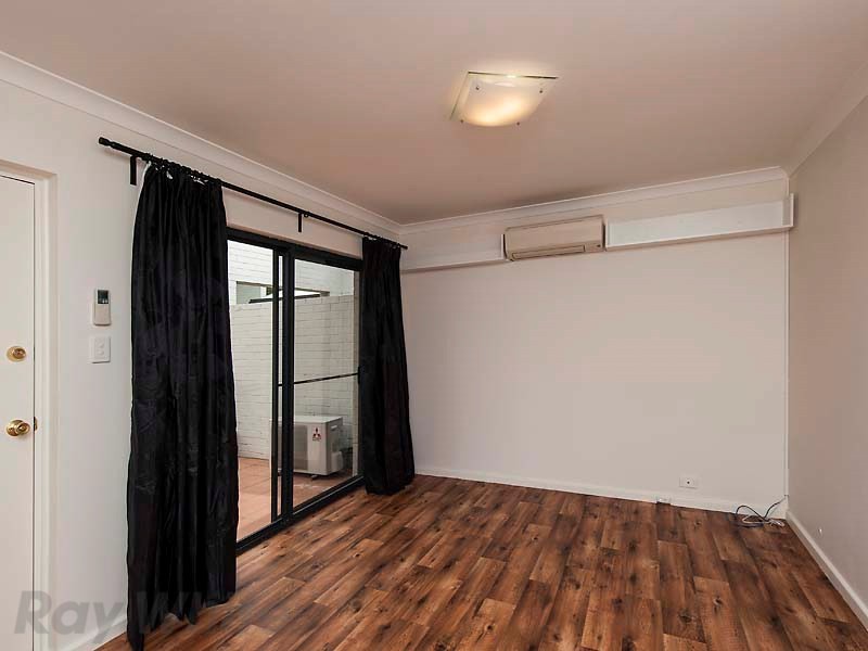 10/24 Landsdowne Street, Jolimont WA 6014