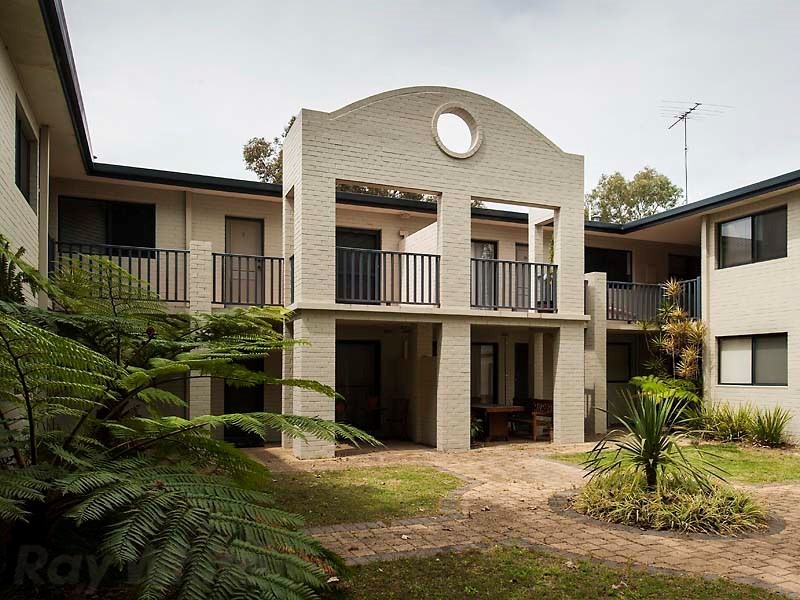 10/24 Landsdowne Street, Jolimont WA 6014