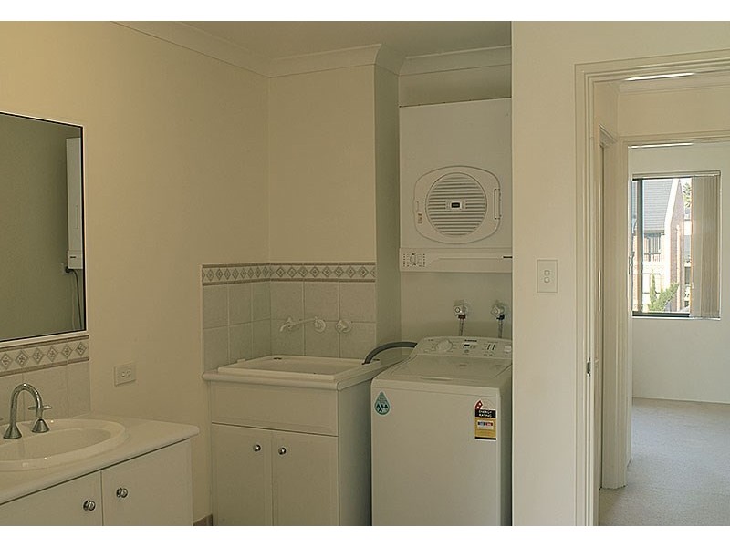 8/62 Moondine Drive, Wembley WA 6014