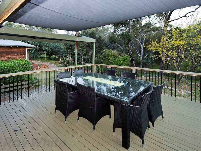 61 Lewis Road, Serpentine WA 6125