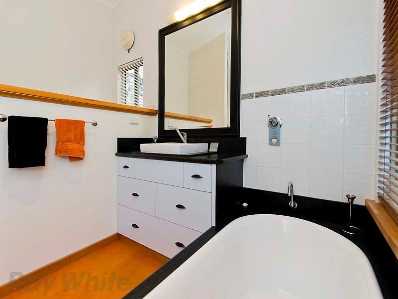 61 Lewis Road, Serpentine WA 6125