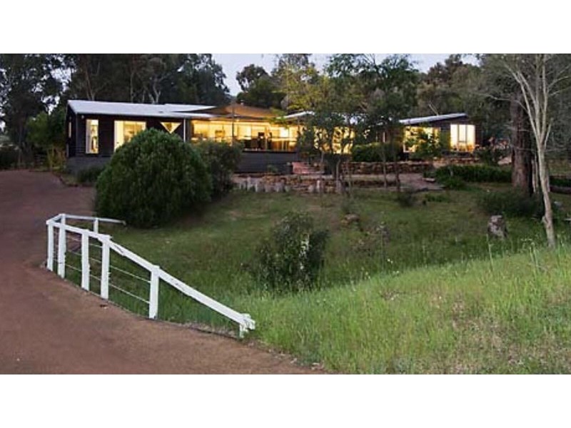 61 Lewis Road, Serpentine WA 6125