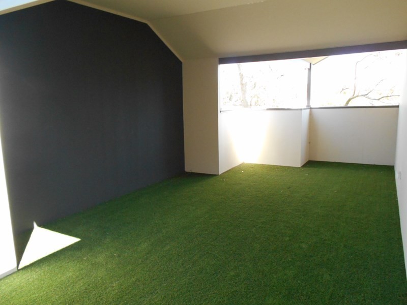 10/627 Hay Street, Jolimont WA 6014