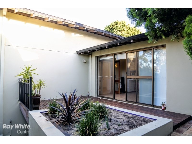 28 Highbridge Way, Karrinyup WA 6018