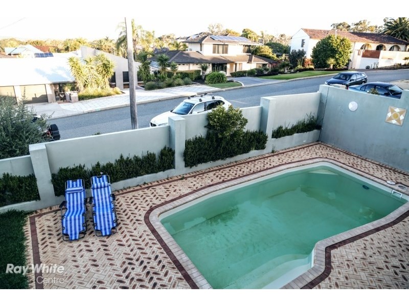 28 Highbridge Way, Karrinyup WA 6018