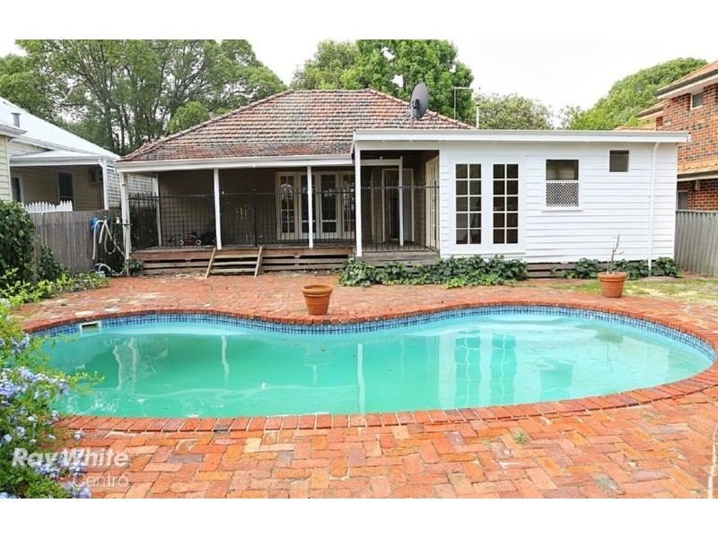 23 Cuthbert Street, Shenton Park WA 6008