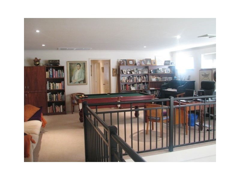 27 Tallow Tree Crescent, Subiaco WA 6008