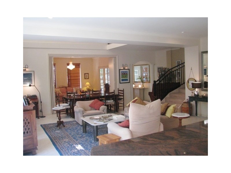 27 Tallow Tree Crescent, Subiaco WA 6008