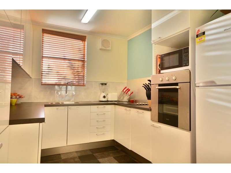 11/40 Pollard Street, Glendalough WA 6016