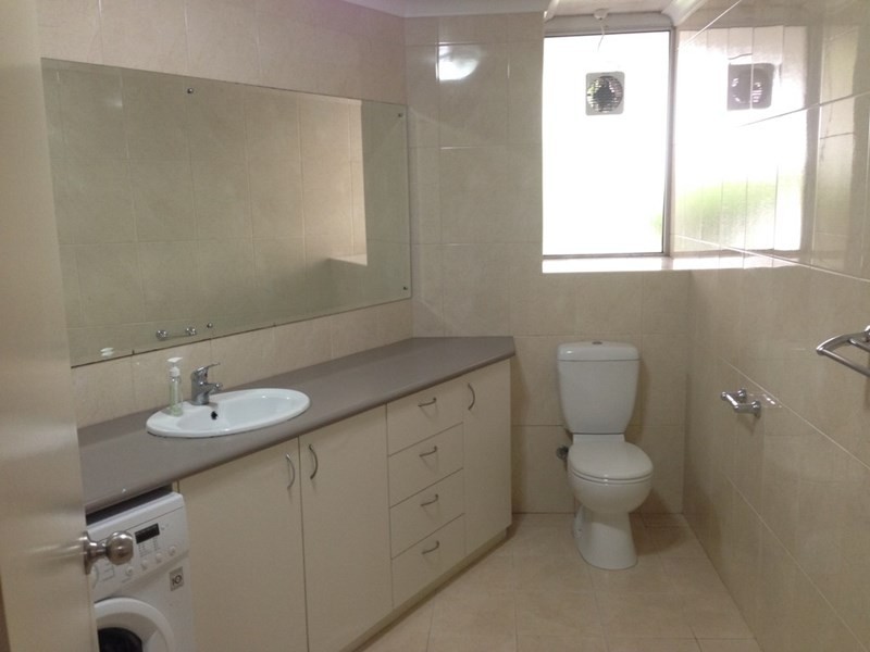 1/1-9 Herdsman Parade, Wembley WA 6014