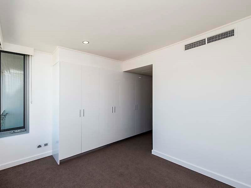 604/19 Ogilvie Road, Mount Pleasant WA 6153