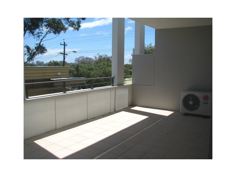 18/28 Banksia Terrace, South Perth WA 6151