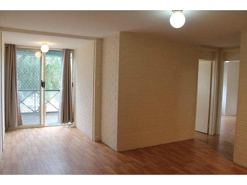 23W/24 Pearson Street, Churchlands WA 6018