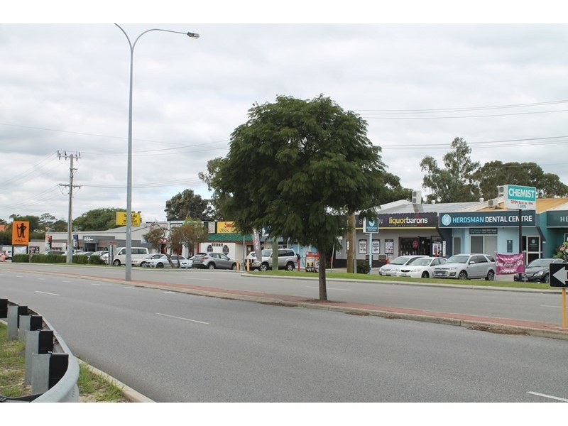 23W/24 Pearson Street, Churchlands WA 6018