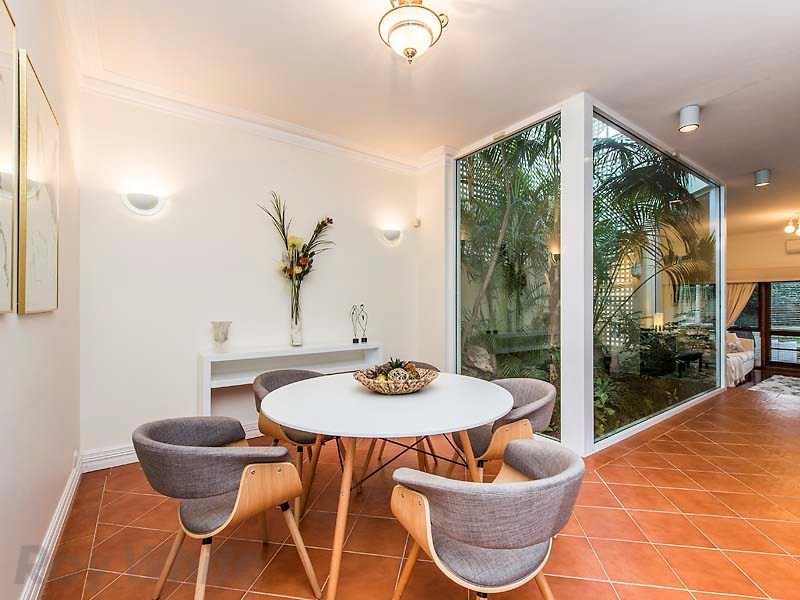 106 St Leonards Avenue, West Leederville WA 6007