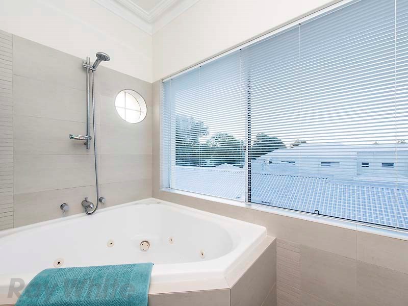 106 St Leonards Avenue, West Leederville WA 6007