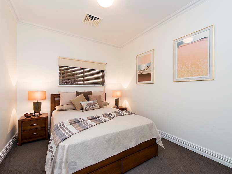 106 St Leonards Avenue, West Leederville WA 6007