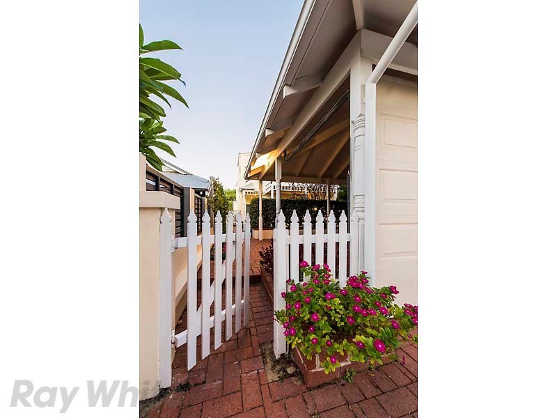 106 St Leonards Avenue, West Leederville WA 6007